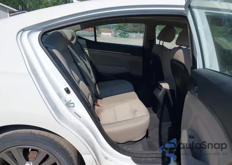 2017 Hyundai Elantra Value Edition из США, поврежденный, VIN 5NPD84LF7HH164491